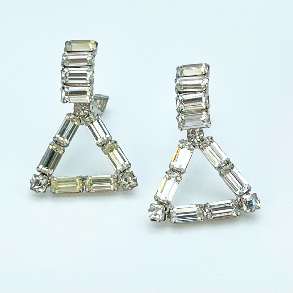 Vintage Art Deco Style Rhinestone Earrings clip on dangle jewelry